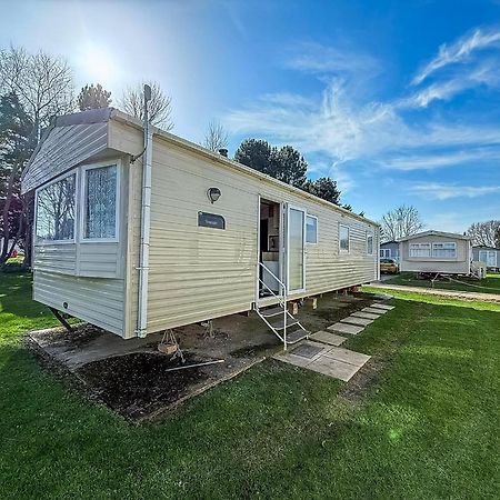 Great 8 Berth Caravan In Norfolk Near To Great Yarmouth Ref 20178Bs Hopton on Sea Εξωτερικό φωτογραφία